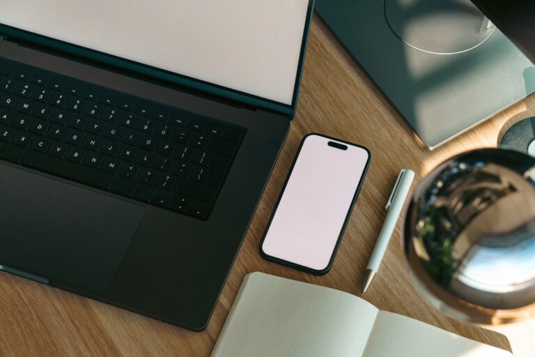 The Ultimate Guide to Setting Up Your Home Office with Tech