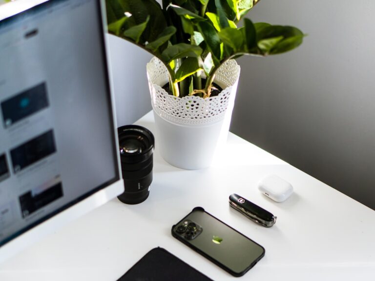 Maximize Your Productivity with These Innovative Tech Gadgets